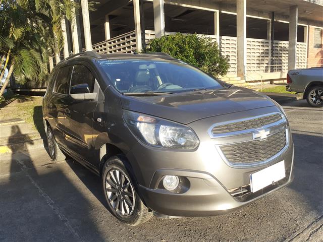  SPIN 1.8L AT LT ADV 2013 / 2014