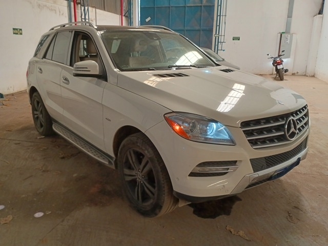 MERCEDES-BENZ ML 350 BTC  2011 / 2012